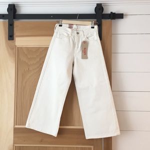 Levi jeans white
